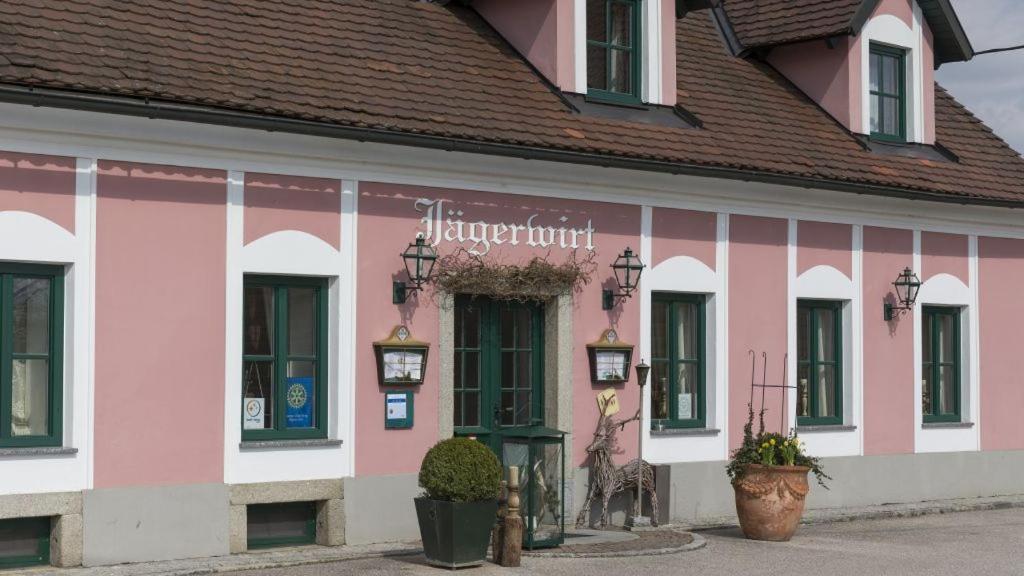 Готель Gasthof Jaegerwirt Au an der Donau Екстер'єр фото